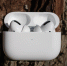 Apple выпустит новые бюджетные AirPods в мае - Tdnu.Ru