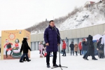 Дали пару