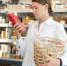 medium-shot-woman-holding-product - News102.Ru