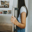 girl-picking-something-to-eat-out-of-the-fridge - News102.Ru
