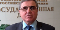 Олег Смолин поздравил российских преподавателей высшей школы с профессиональным праздником. - Академия ВЭГУ
