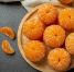 peeled-tangerines-on-old-dark-background - News102.Ru