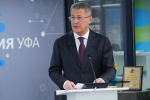 Олег Яровиков