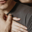 adorable-young-couple-love - News102.Ru