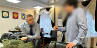 Мэр города Башкирии обсудил с участником СВО закупку бронежилетов - Башинформ