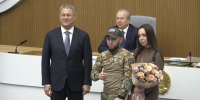Глава Башкирии наградил участника СВО медалью генерала Шаймуратова - Сетевое издание Республика Башкортостан