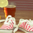 close-up-pair-canvas-shoes_1048944-20973367 - News102.Ru