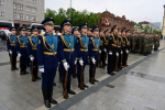 Глава Башкортостана возложил цветы к памятнику генералу Шаймуратову