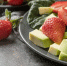 close-up-fresh-salad-with-strawberries_23-2148538641 - News102.Ru