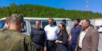 Дом дружбы народов Башкортостана передал микроавтобус в зону СВО - Культурный мир Башкортостана