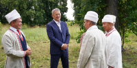 Хабиров первым из глав Башкирии посетил священную рощу марийцев - ProUral.Info