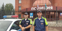 Сотрудники Госавтоинспекции оказали помощь на дороге водителю, у которого произошла поломка автомобиля - ГИБДД УВД г. УФА
