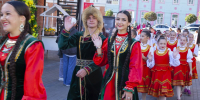 День национального костюма в Арт-квадрате собрал сотни уфимцев - Культурный мир Башкортостана