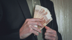 От ₽200 тысяч: уфимцев заманивают огромными зарплатами