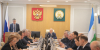 Президиум Государственного Собрания принял к рассмотрению внесенные Главой Башкортостана бюджетные документы - Государственное собрание - Курултай