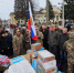 Тысячи жителей Башкирии встретили поезд с ранеными бойцами - Комсомольская правда