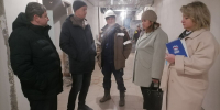 Партийный десант проверил ход строительства новой детской поликлиники в Благовещенске - Единая Россия