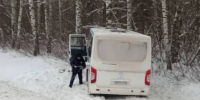 В ДТП с автобусом в Башкирии пострадали двое взрослых и 9-летняя девочка - Комсомольская правда