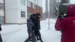 Появились кадры задержания девятиклассника, напавшего на гимназию №16 в Уфе | ГТРК «Башкортостан»