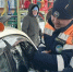 В Башкирии спасатели помогли ребёнку, застрявшему в машине - Сетевое издание Республика Башкортостан