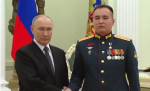 Медаль из рук президента