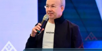 Возможность для студентов: Андрей Назаров анонсировал стажировки в Правительстве РБ для будущих управленцев. Встреча прошла в Геномном центре — премьер-министр объяснил, почему такие площадки критически важны для развития науки и образования в стране - Комитет по науке и высшему образованию