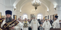 Первая архиерейская Литургия в бывш. Благовещенском монастыре г.Уфы (Сочинская, 8) - Уфимская Епархия