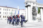 На Советской площади в Уфе кадетам вручили награды