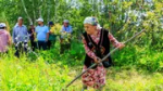 91-летняя жительница Башкирии приняла участие в соревнованиях косарей