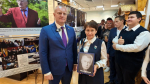 Иван Сухарев передал книгу о Жириновском в городе Бирск